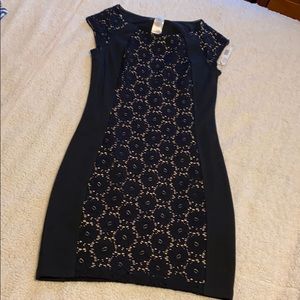 NWT Laundry cap sleeve LBD Size 2